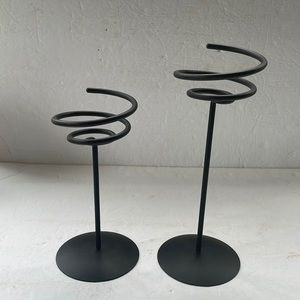 Set Of 2 Things Black Metal Candle Holders 10” & 8” Rustic Primitive Mantel